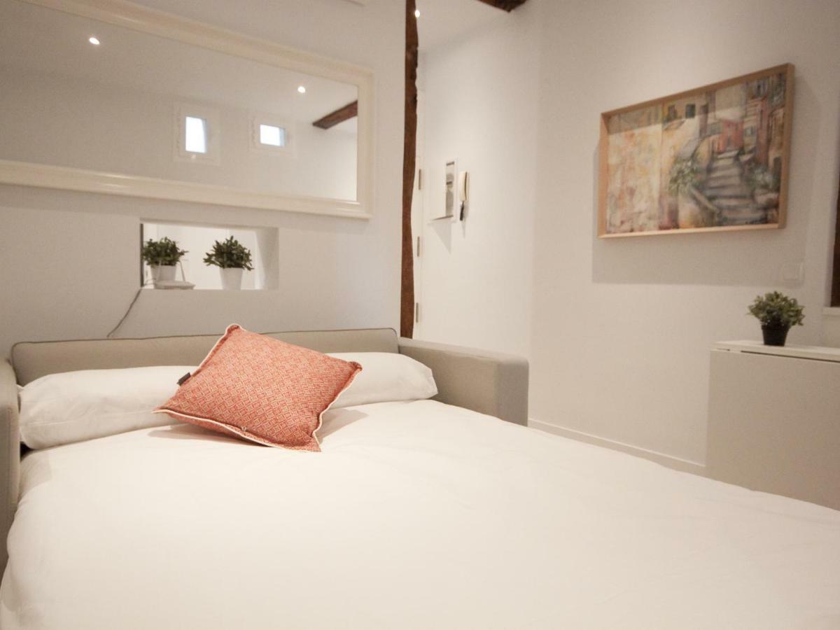 Apartamento Con Encanto En Opera Madrid Exterior foto